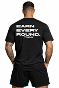 TWLV Тениска „Earn Every Round“ – Черна